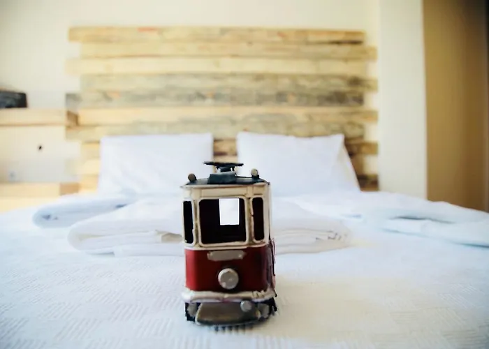 Avlulu Konak * Alaçatı